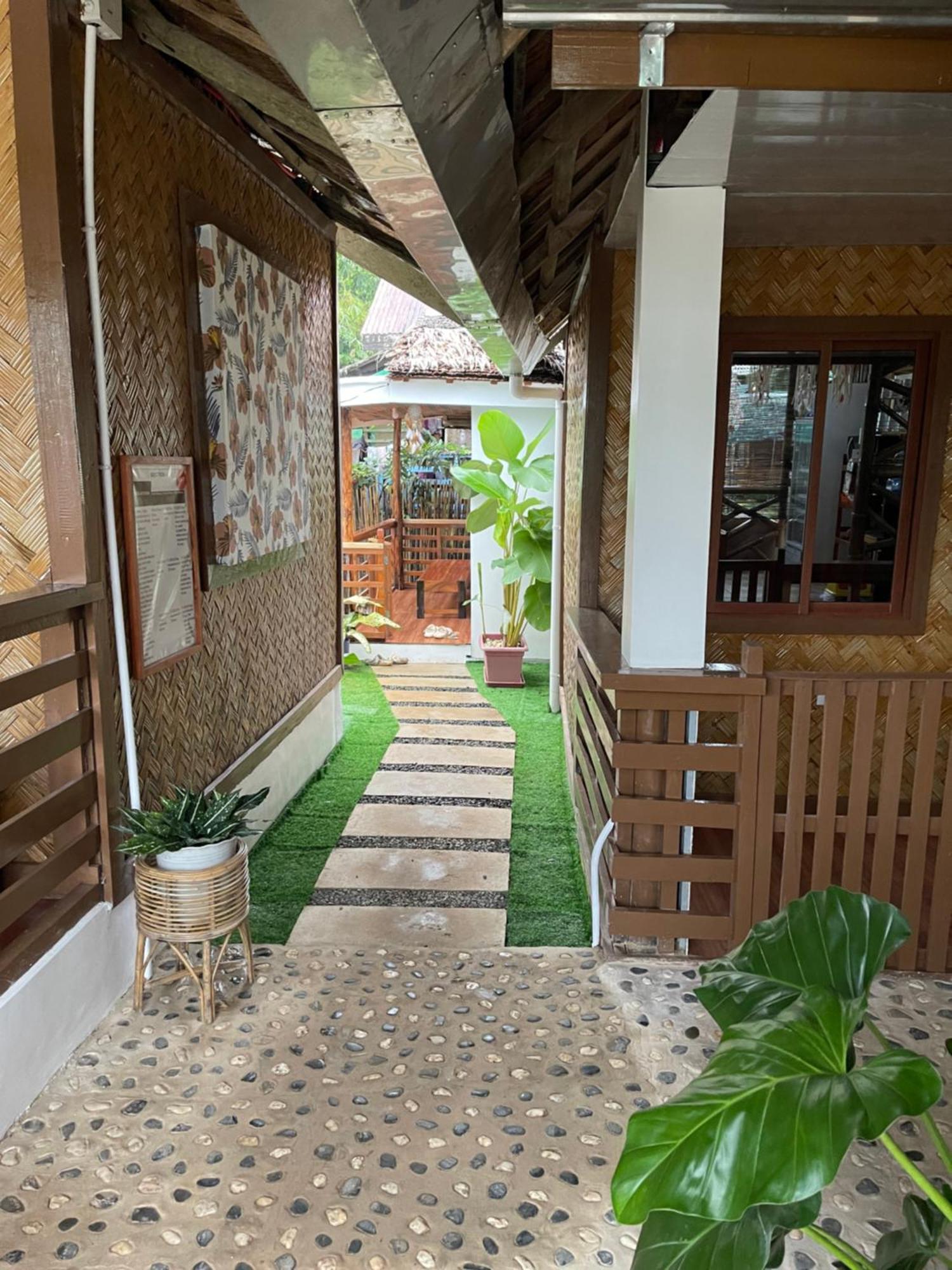 Nay Carmen Pension House Port Barton Itaytay Ngoại thất bức ảnh