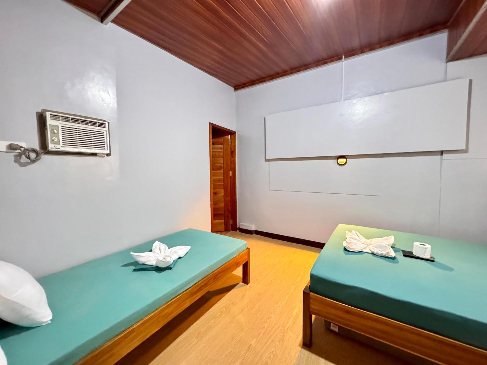 Nay Carmen Pension House Port Barton Itaytay Ngoại thất bức ảnh